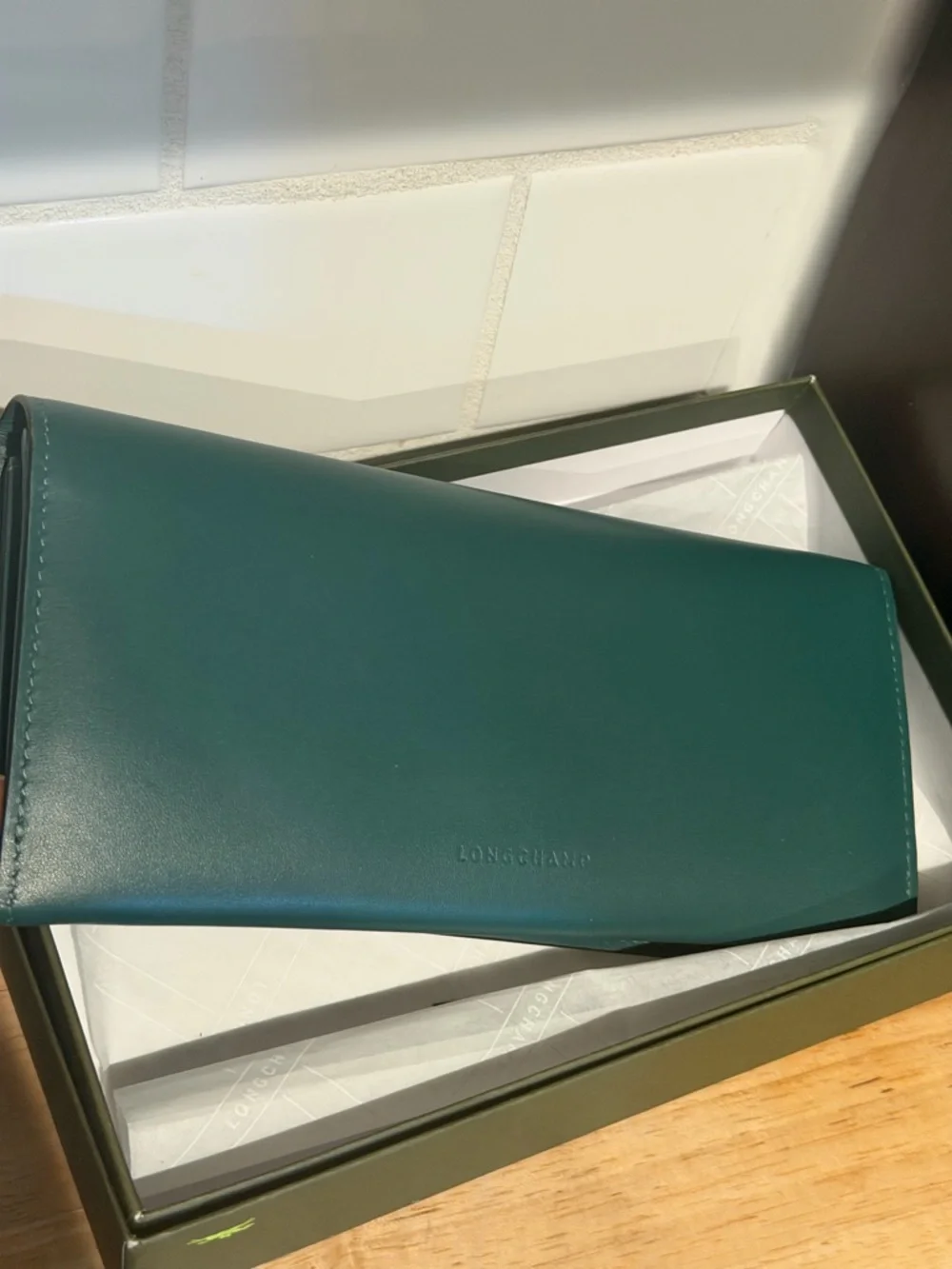 Longchamp Long Continental Box-Trot Purse‎